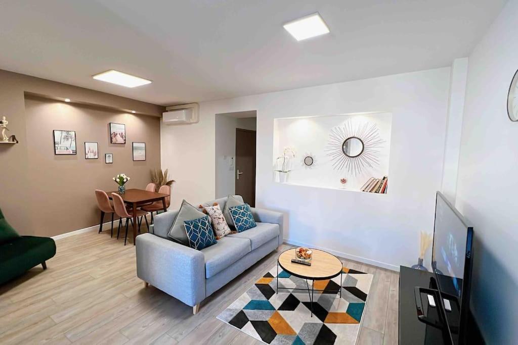 Accueillant T2 Renove Clim Centre Ville Terrasse Brive-la-Gaillarde Esterno foto